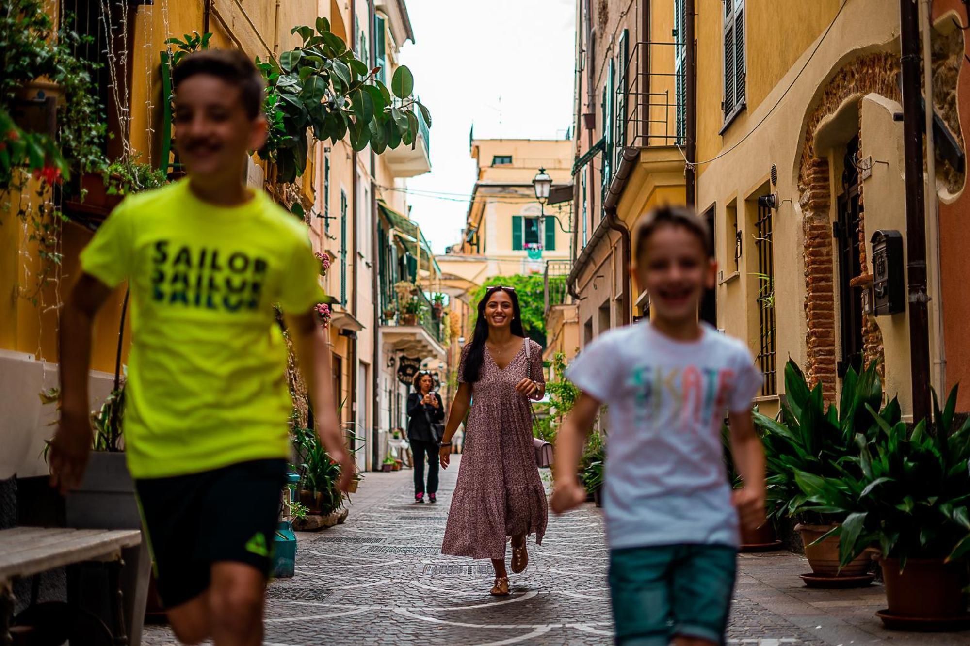 Hotel Continental Pietra Ligure Luaran gambar