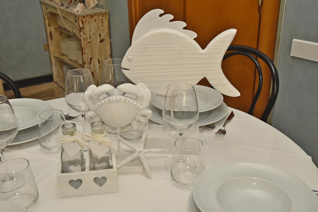 Hotel Continental Pietra Ligure Luaran gambar