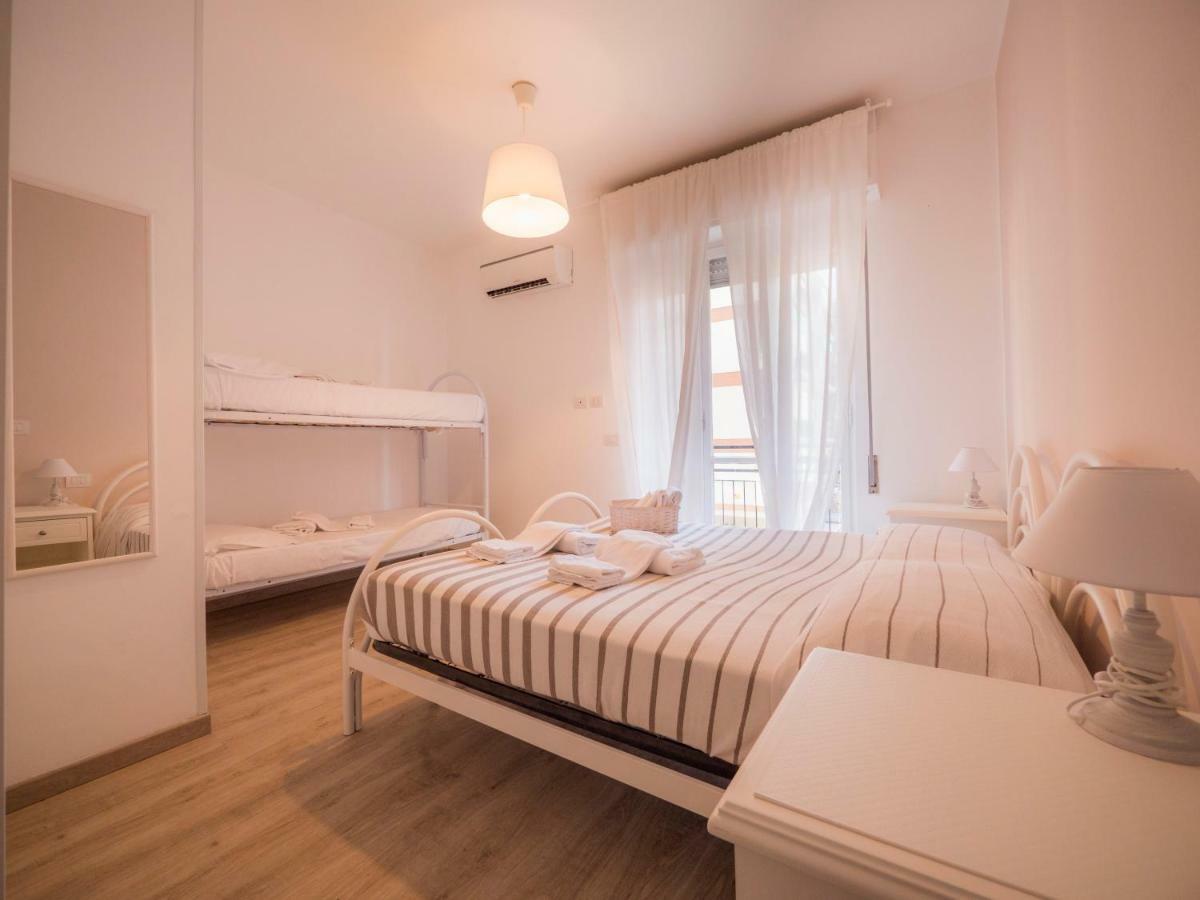 Hotel Continental Pietra Ligure Luaran gambar